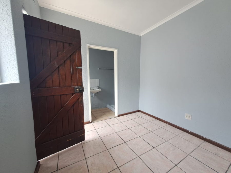 To Let 3 Bedroom Property for Rent in Panorama Western Cape